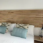 Apartment Life Arcos 27 *